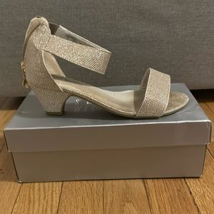 Stuart Weitzman, kids heels platinum